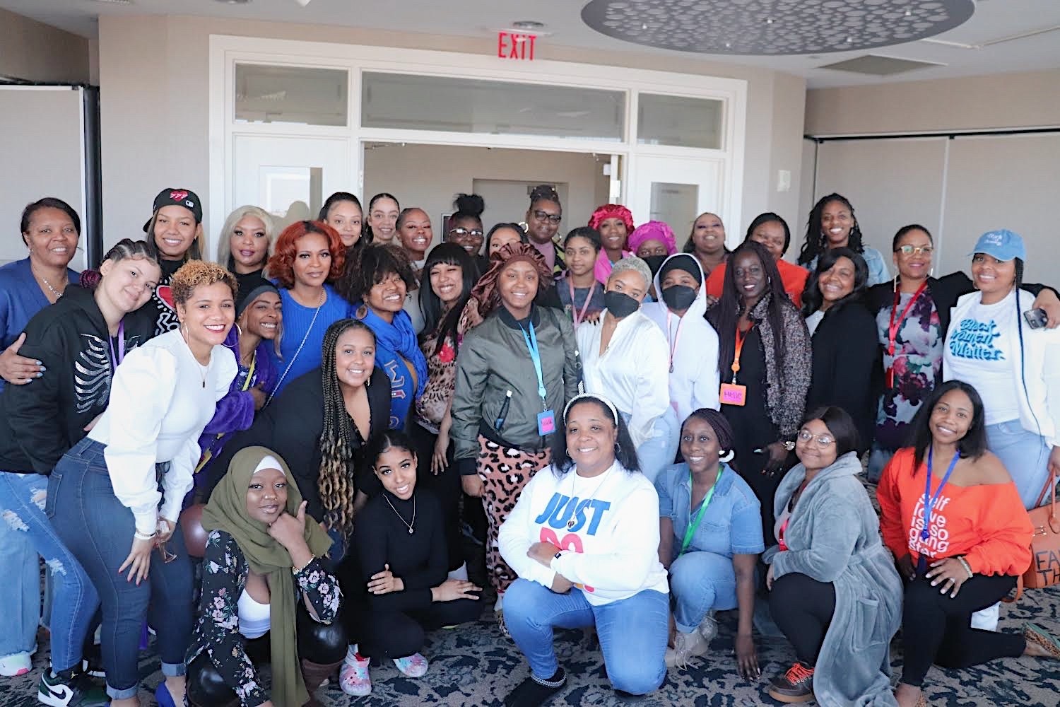 A group photo of the Syracuse RWB team posing together at their conference. 